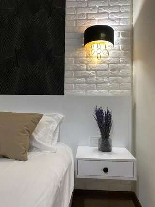 Апарт-отели Loft Apartments Shymkent Шымкент Улучшенные апартаменты-3